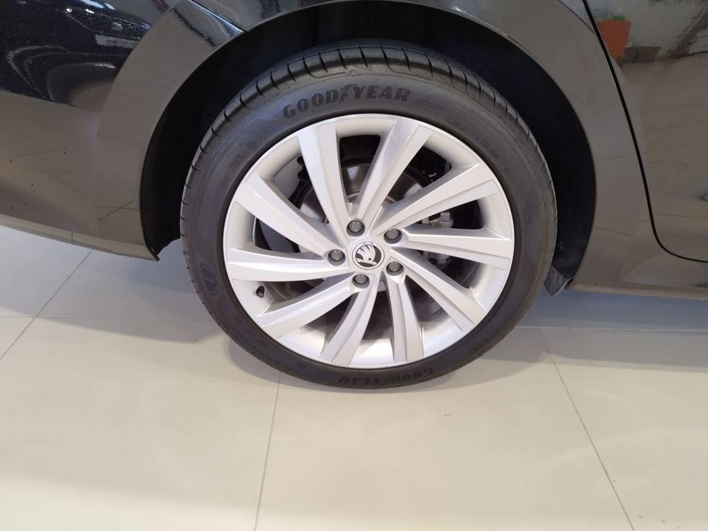 Skoda Octavia Combi 1.4 TSI PHEV Ambition DSG 150 kW (204 CV) - 7