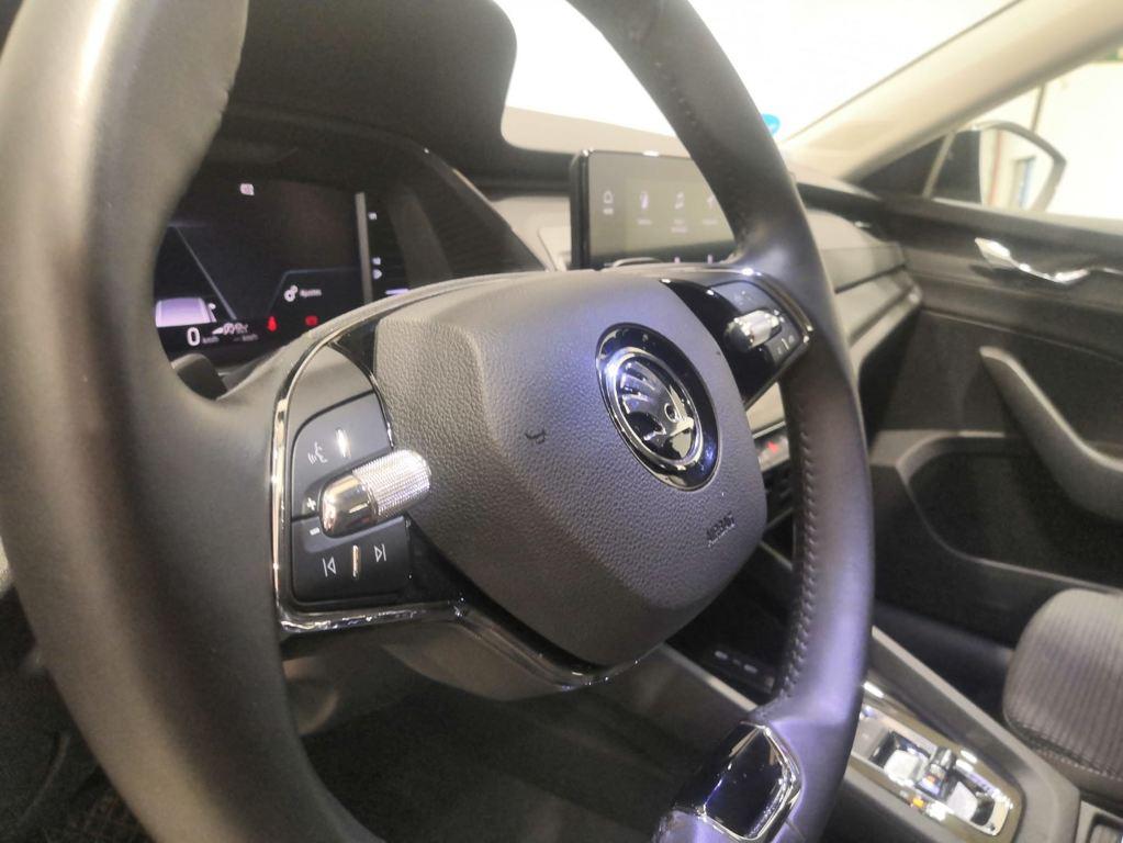 Skoda Octavia Combi 1.4 TSI PHEV Ambition DSG 150 kW (204 CV) - 10