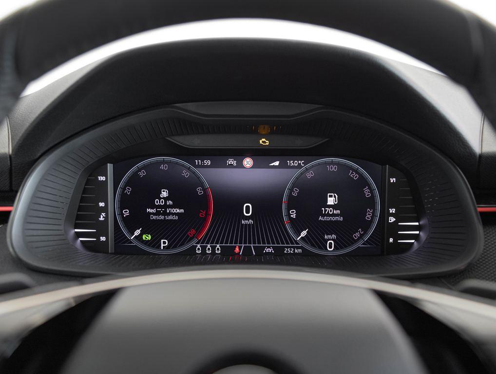 Skoda Kamiq 1.5 TSI Design DSG 110 kW (150 CV) - 8