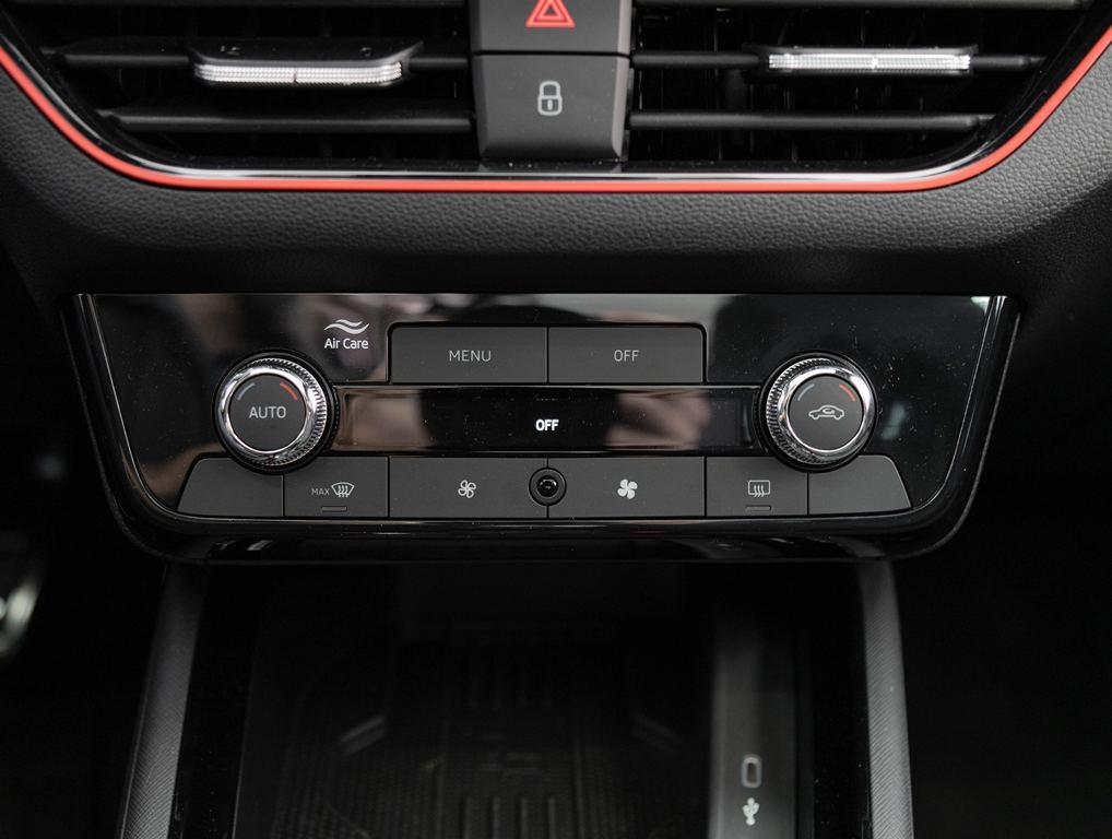 Skoda Kamiq 1.5 TSI Design DSG 110 kW (150 CV) - 10