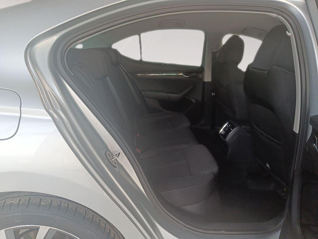 Skoda Octavia 1.4 TSI PHEV Style DSG 150 kW (204 CV) - 5