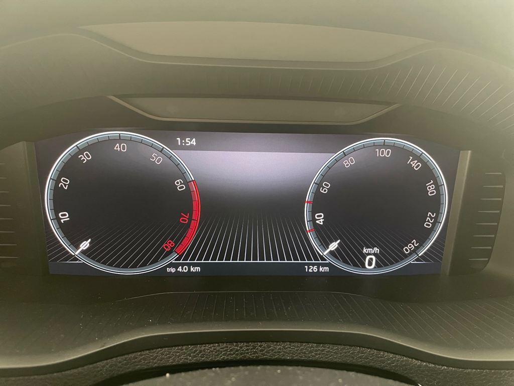 Skoda Karoq 1.5 TSI ACT Design DSG 110 kW (150 CV) - 9