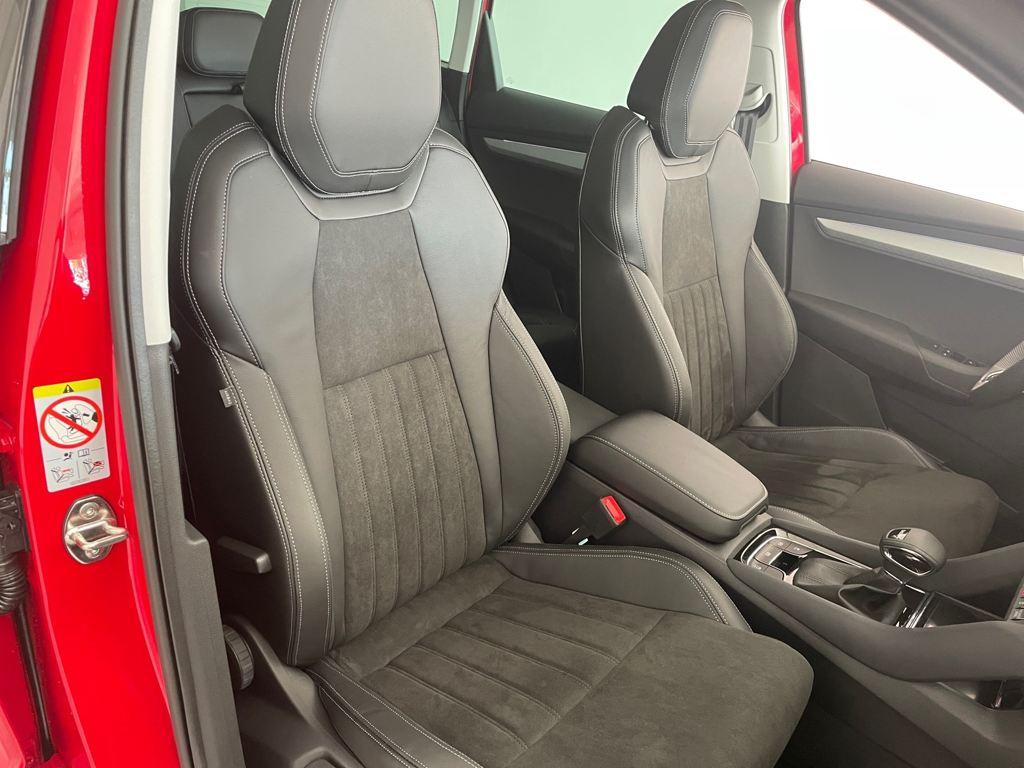 Skoda Karoq 1.5 TSI ACT Design DSG 110 kW (150 CV) - 13