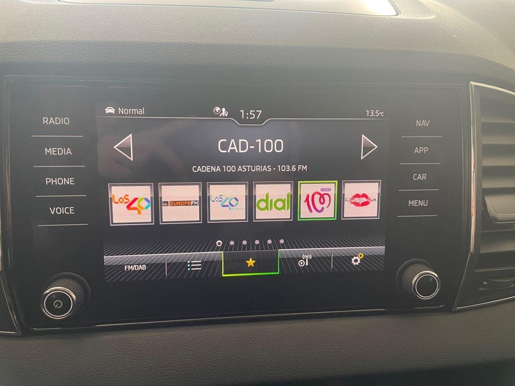 Skoda Karoq 1.5 TSI ACT Design DSG 110 kW (150 CV) - 17