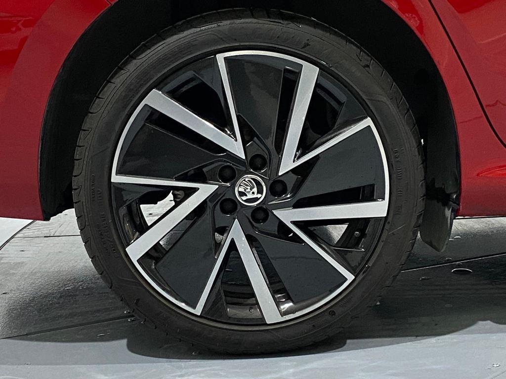 Skoda Scala Design 1.0 TSI DSG 85 kW (115 CV) - 7