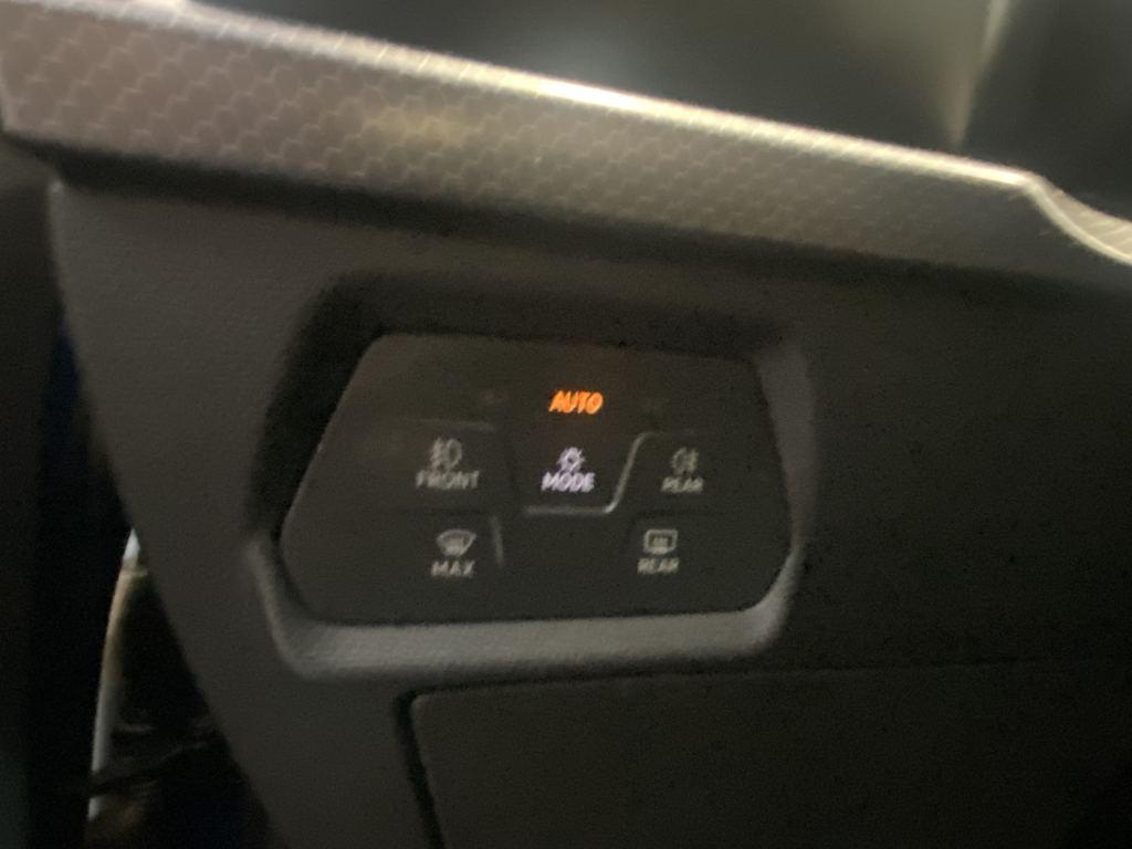 SEAT León 2.0 TDI S&S Style XS DSG 110 kW (150 CV) - 11