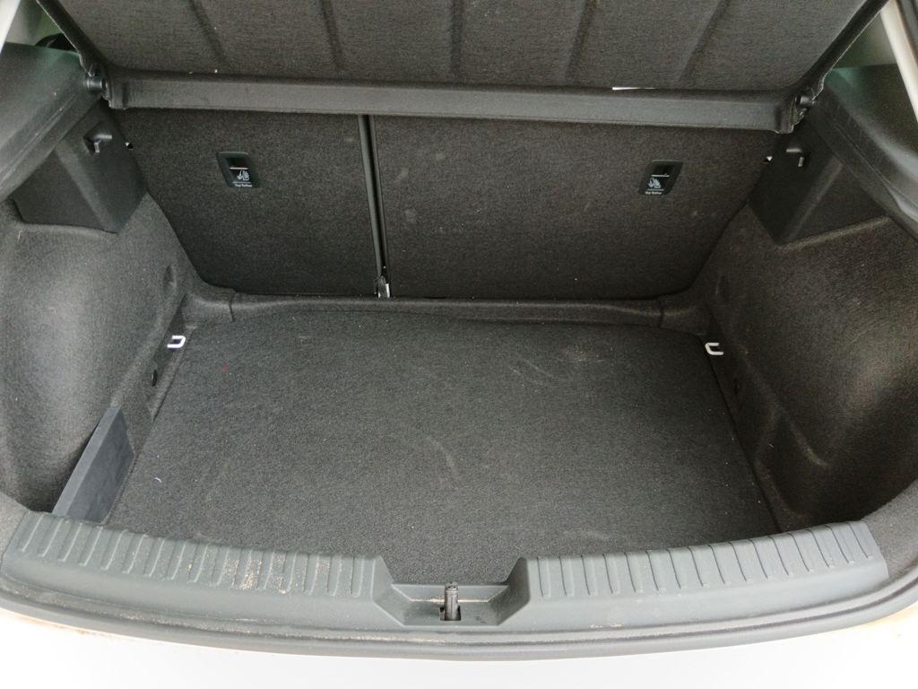 SEAT León 1.0 eTSI S&S Style XS DSG 81 kW (110 CV) - 6