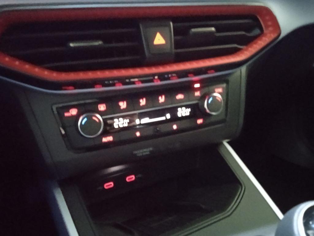 SEAT Arona 1.0 TSI FR XM 85 kW (115 CV) - 12