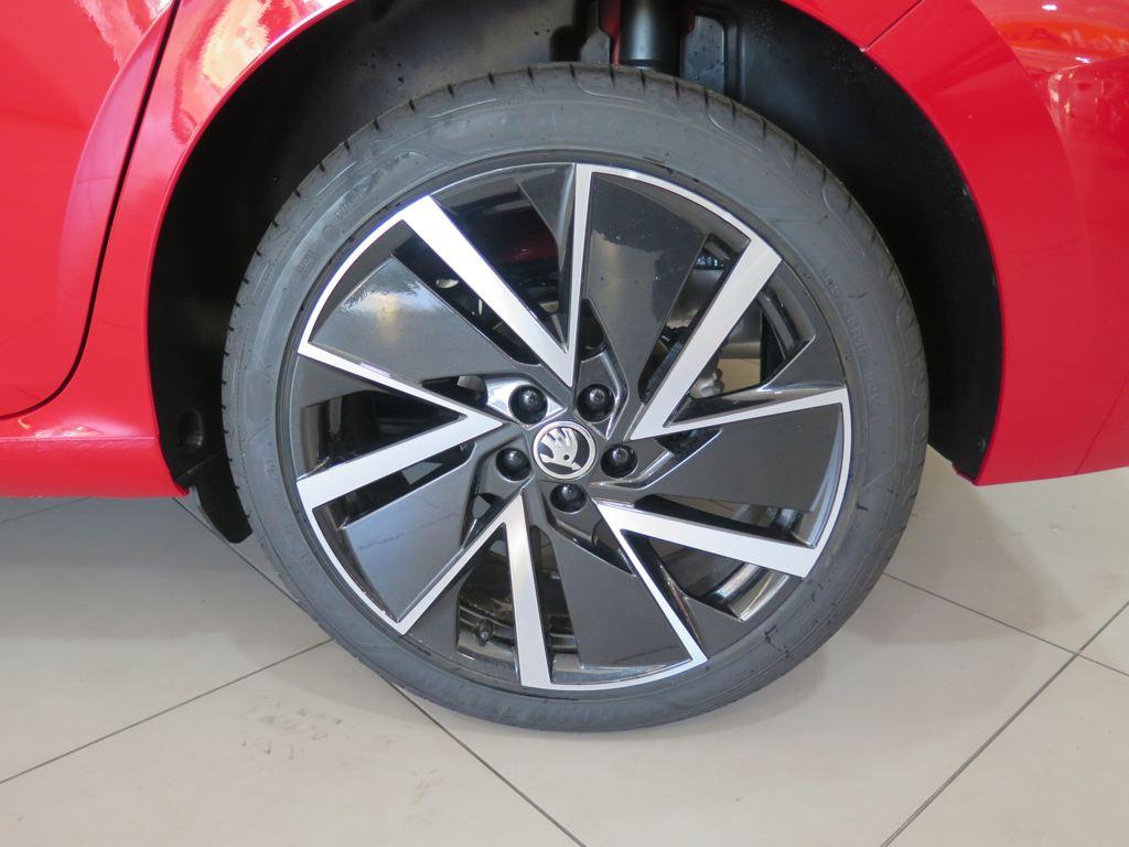 Skoda Scala Design 1.0 TSI 85 kW (115 CV) - 7