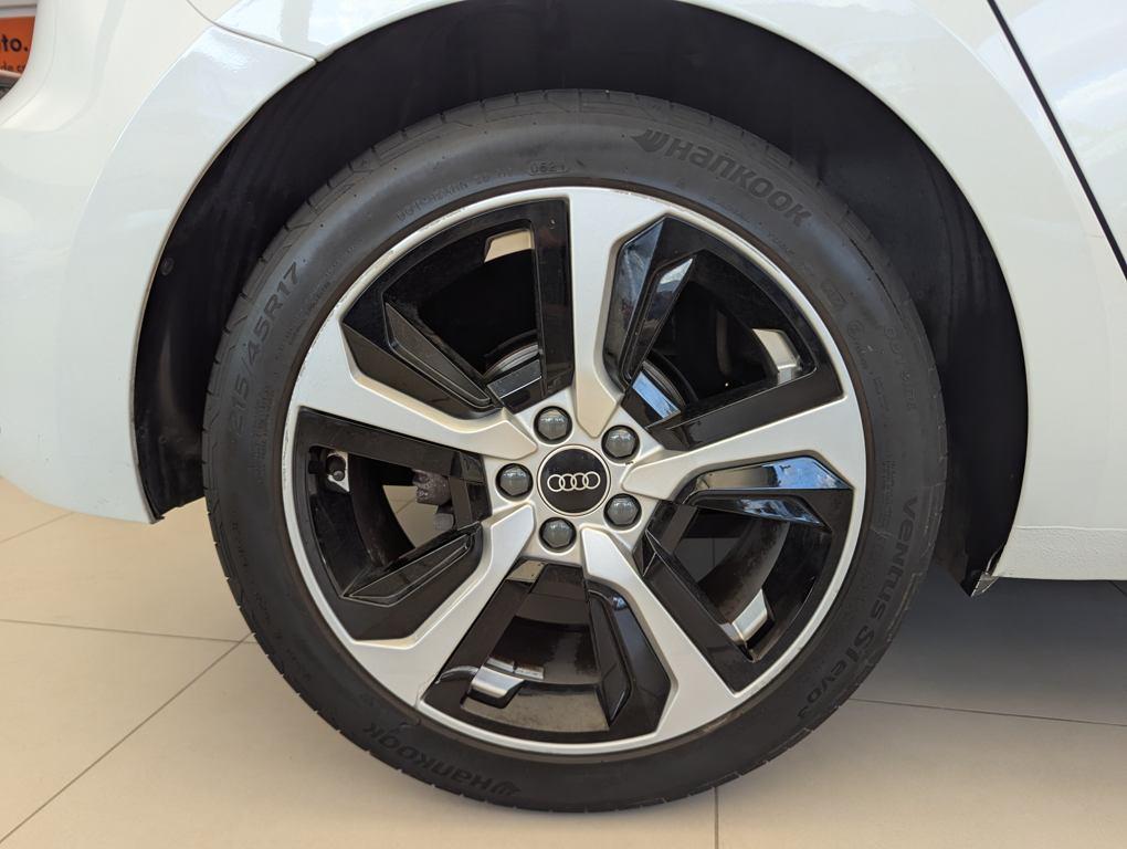 Audi A1 Sportback Adrenalin edition 30 TFSI 81 kW (110 CV) S tronic - 7