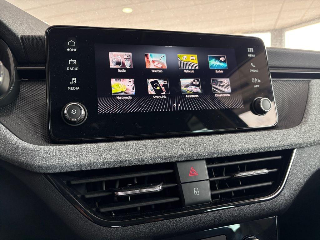 Skoda Kamiq 1.0 TSI Selection DSG 85 kW (115 CV) - 10