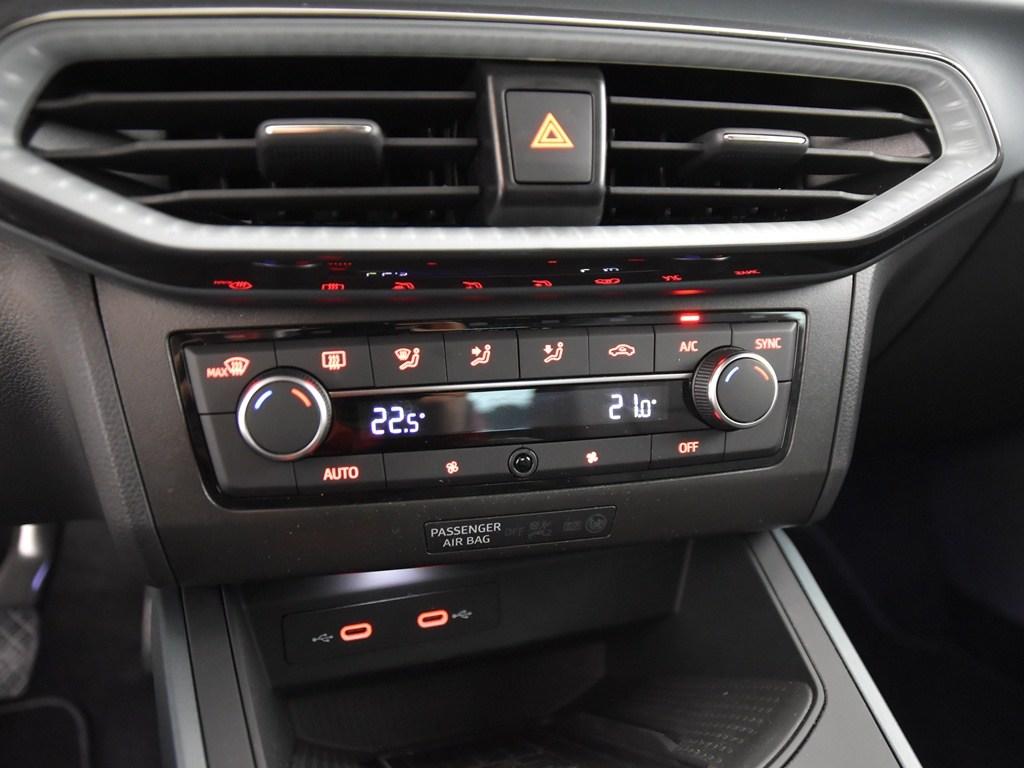 SEAT Arona 1.0 TSI S&S Xperience XM 85 kW (115 CV) - 11