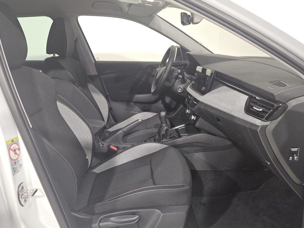 Skoda Kamiq 1.0 TSI Selection 85 kW (115 CV) - 4