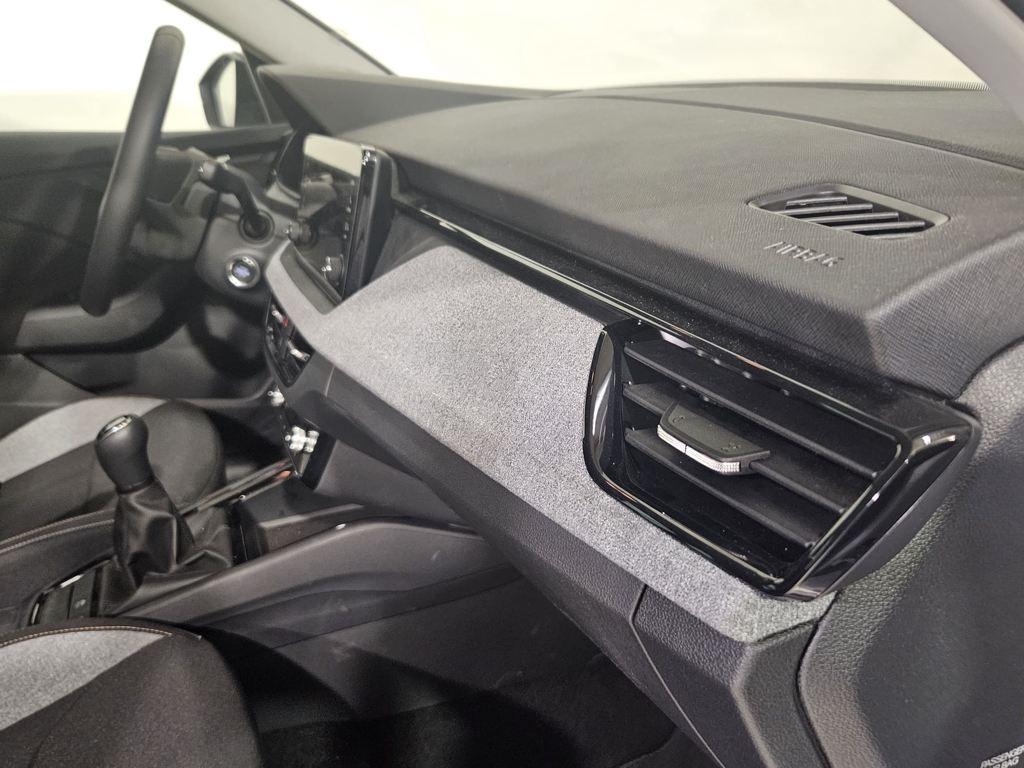 Skoda Kamiq 1.0 TSI Selection 85 kW (115 CV) - 9