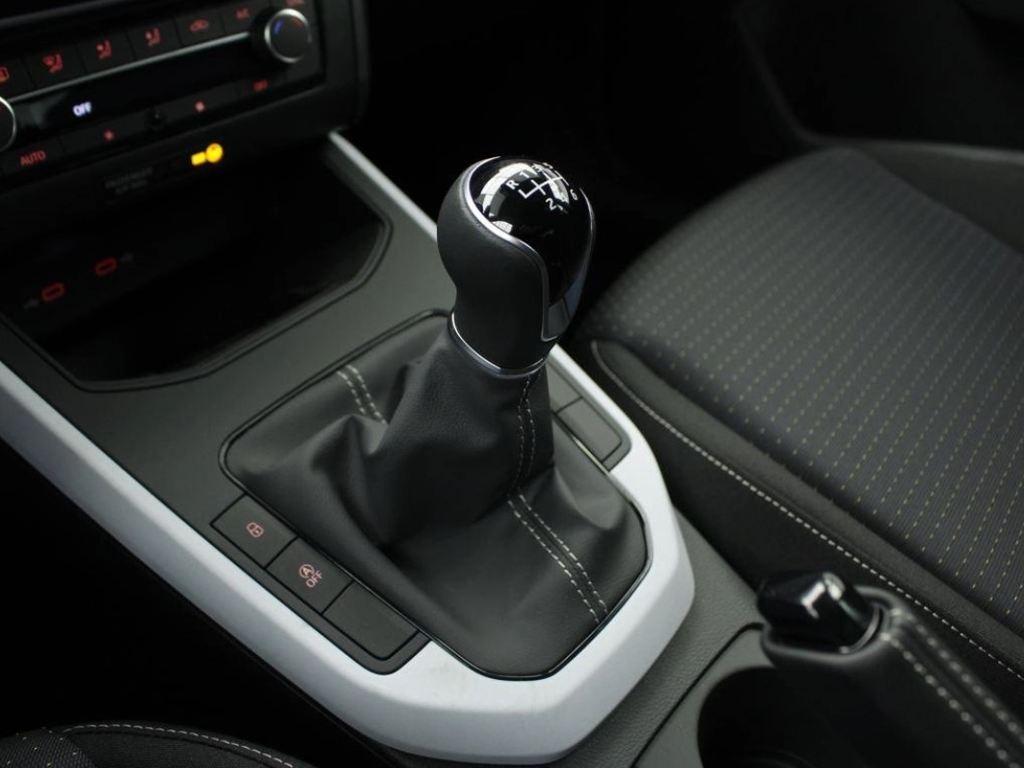 SEAT Arona 1.0 TSI Style Special Edition 85 kW (115 CV) - 8