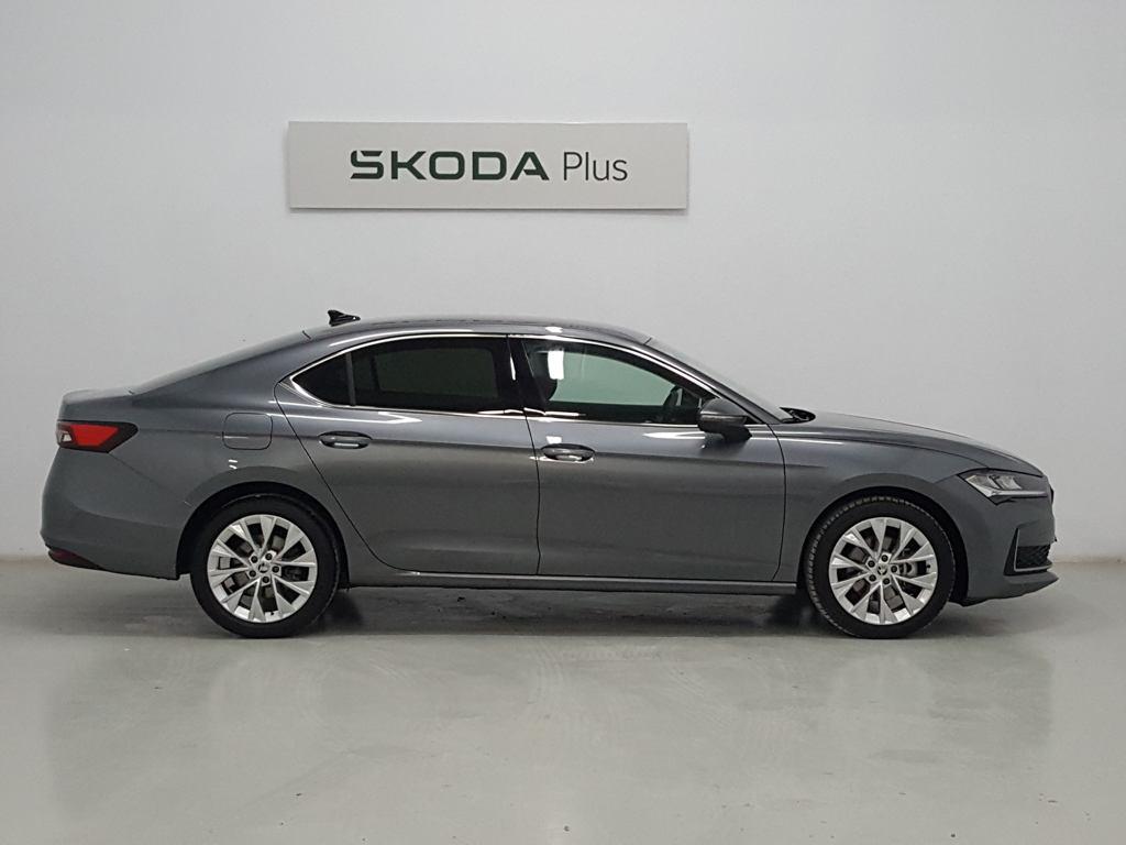 Skoda Superb 2.0 TDI Selection DSG 110 kW (150 CV) - 2