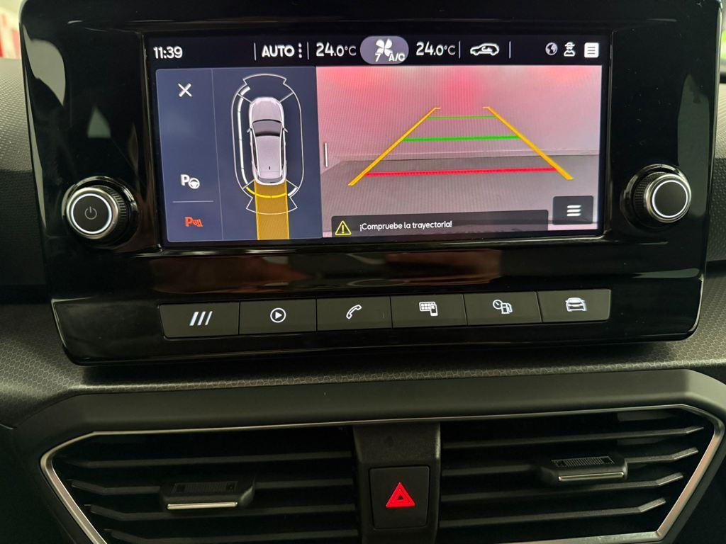 SEAT León 1.0 TSI S&S Style XL Vision 81 kW (110 CV) - 9