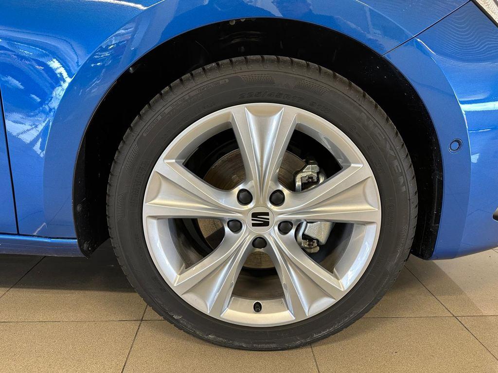SEAT León 1.0 eTSI S&S FR 25 Aniversario DSG 81 kW (110 CV) - 7