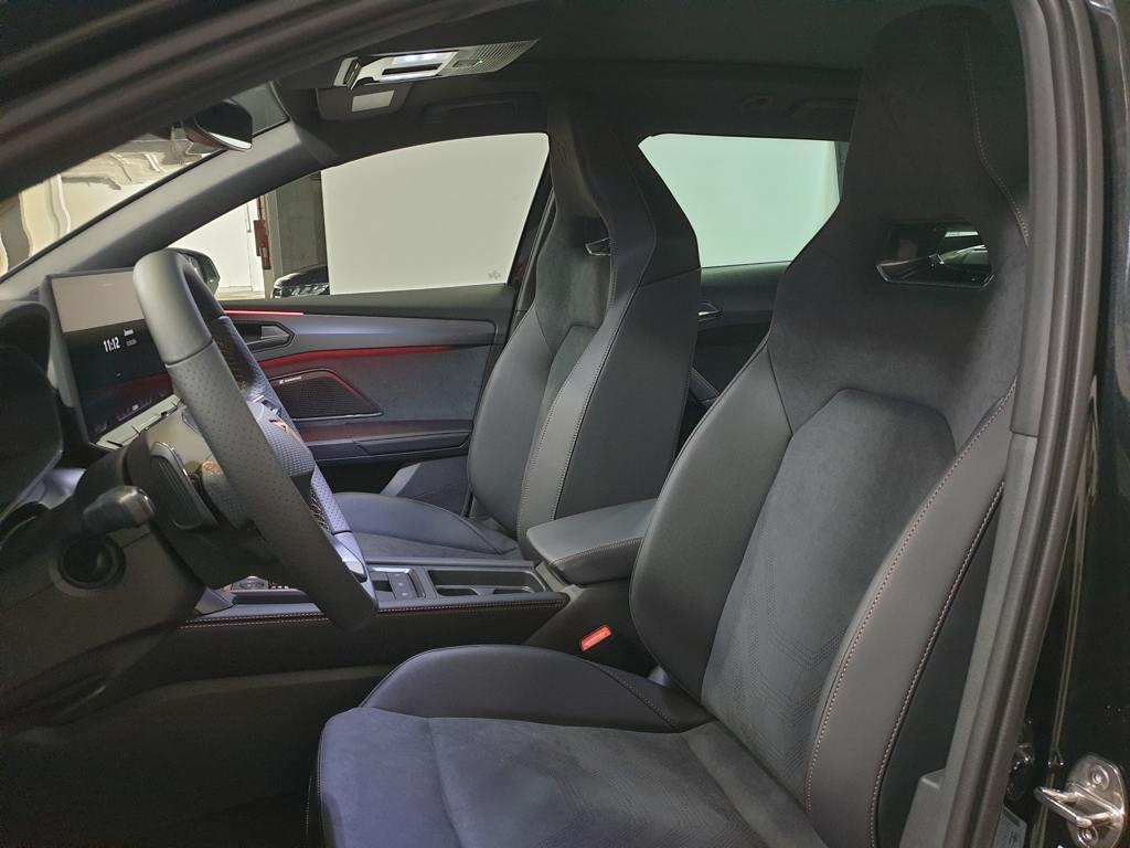 CUPRA Leon Sportstourer 1.5 eTSI Launch Edition DSG 110 kW (150 CV) - 8