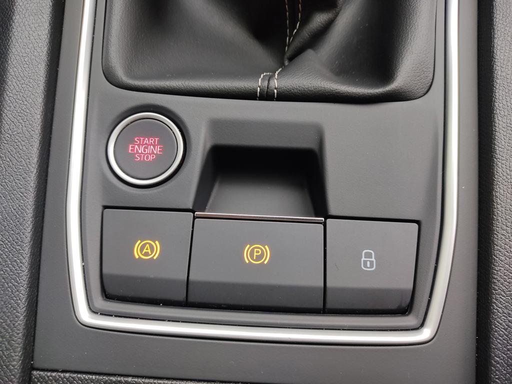 SEAT Leon ST 1.5 TSI S&S Style Go 96 kW (130 CV) - 10