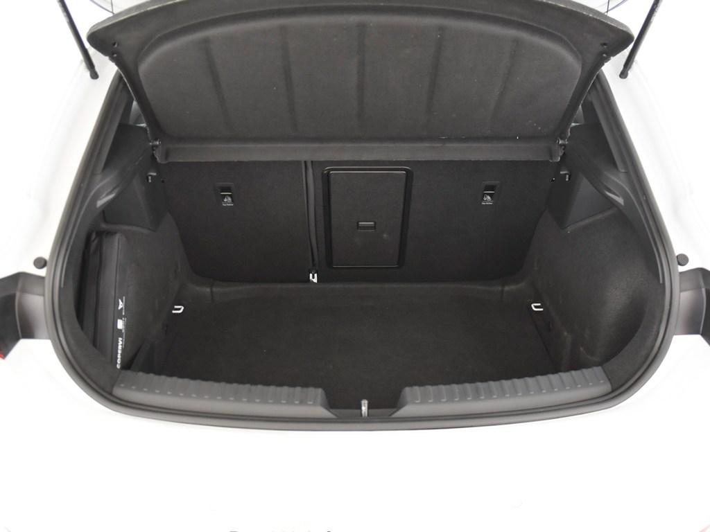 SEAT León 2.0 TDI S&S FR XS DSG 110 kW (150 CV) - 6