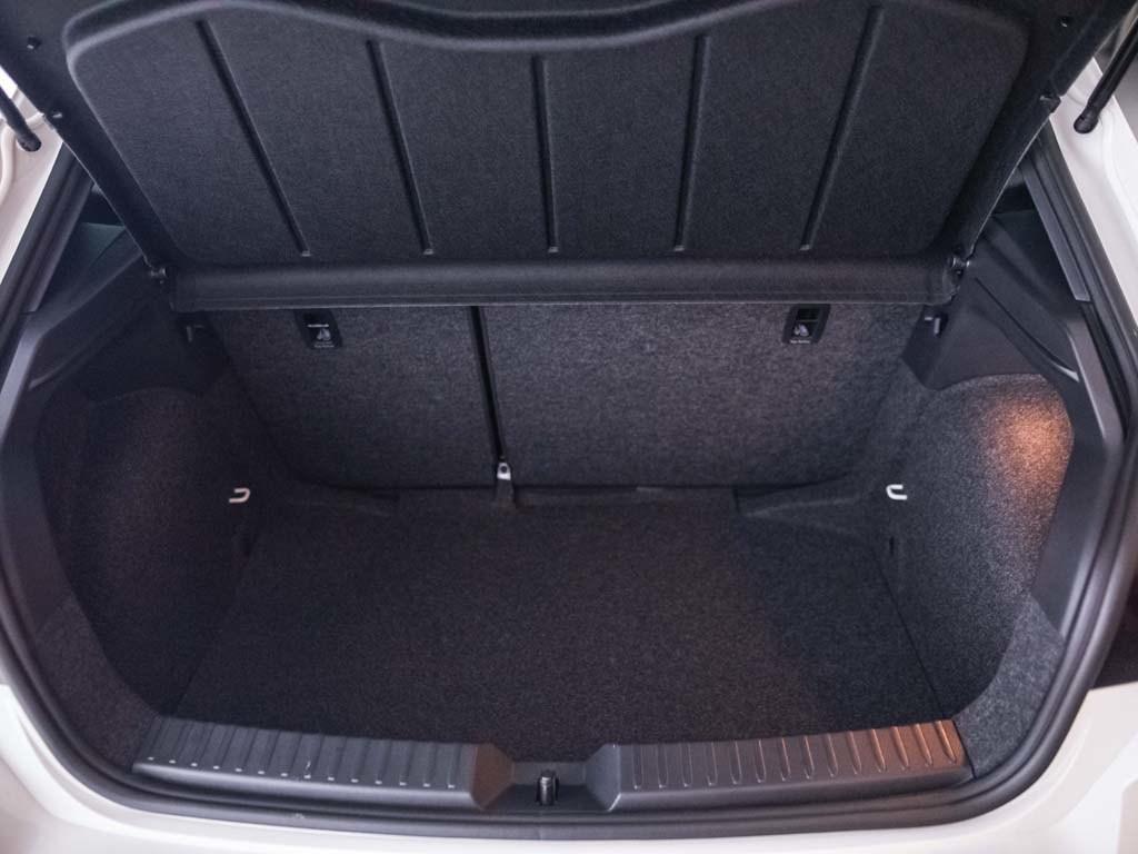 SEAT Ibiza 1.0 TSI Special Edition 85 kW (115 CV) - 6