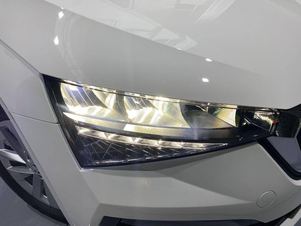 Skoda Scala 1.0 TSI Selection 70 kW (95 CV) - 8