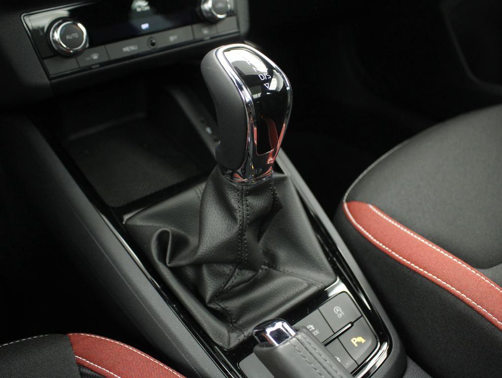 Skoda Kamiq 1.5 TSI Montecarlo DSG 110 kW (150 CV) - 9