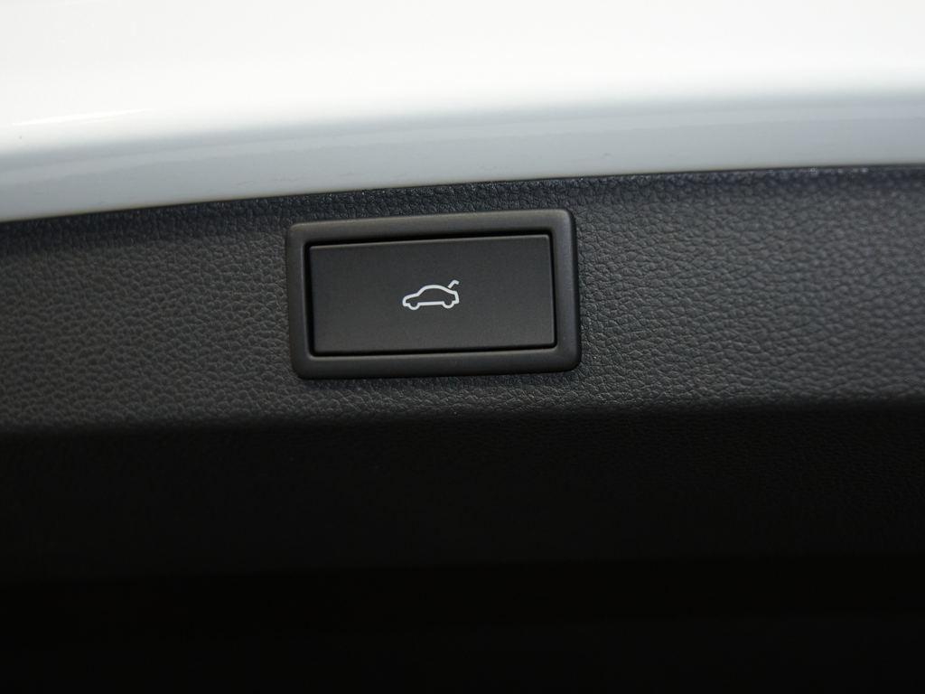 Skoda Karoq 1.5 TSI ACT Design 110 kW (150 CV) - 14