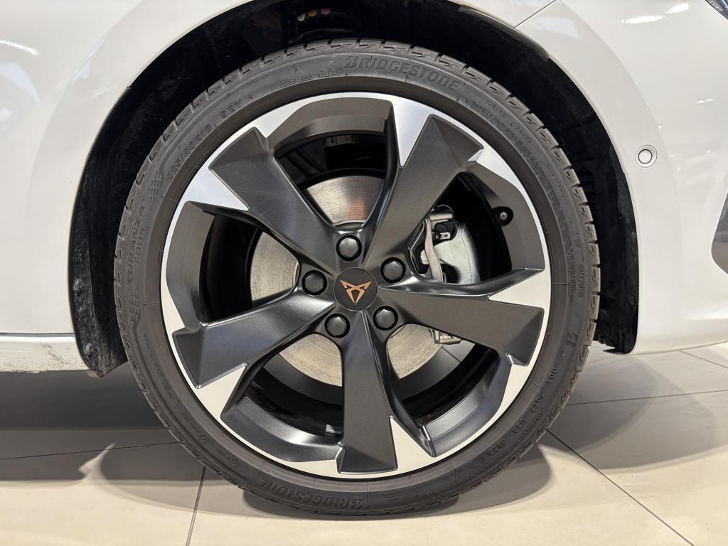 CUPRA León 1.4 e-Hybrid DSG 150 kW (204 CV) - 7