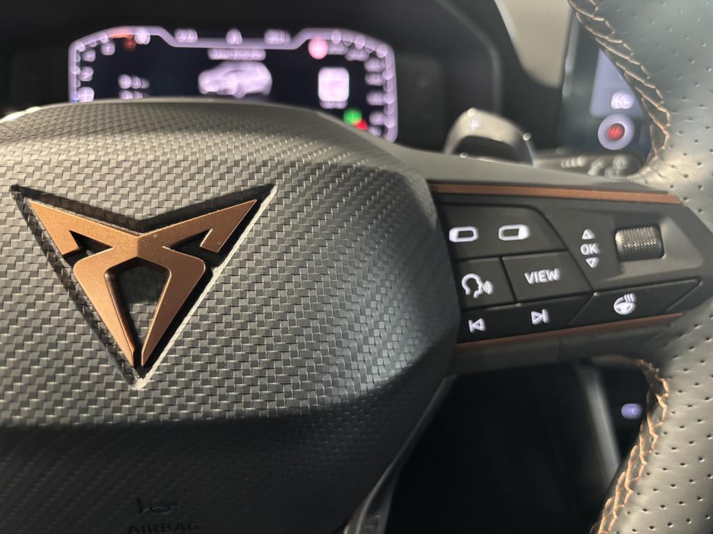 CUPRA León 1.4 e-Hybrid DSG 150 kW (204 CV) - 10