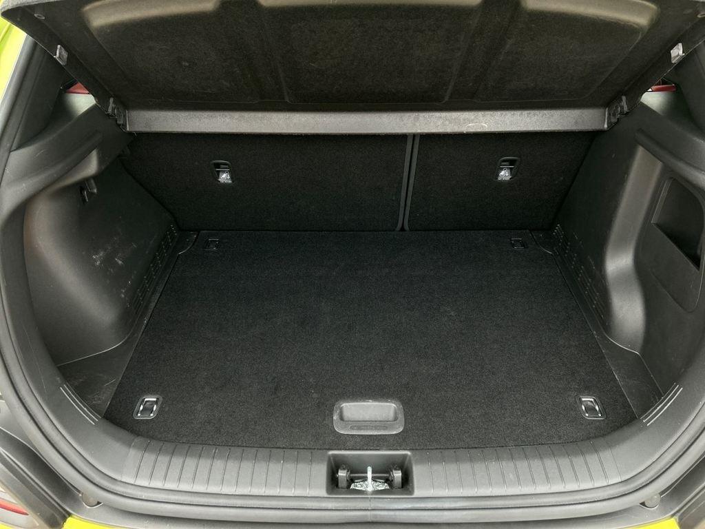 Hyundai Kona 1.0 TGDi Tecno Red 4x2 88 kW (120 CV) - 6