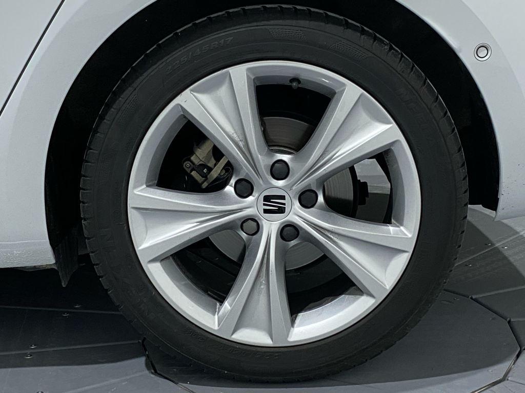 SEAT León 1.5 eTSI S&S FR Special Edition Vision DSG 110 kW (150 CV) - 7