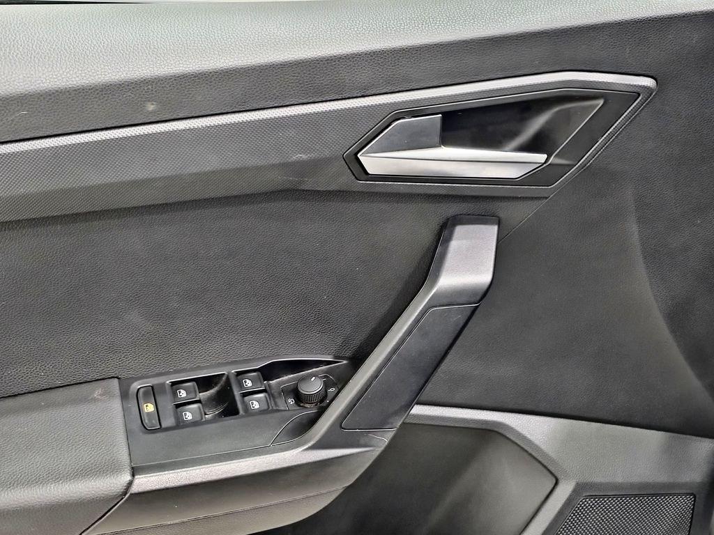 SEAT Arona 1.0 TSI Style XM 81 kW (110 CV) - 8