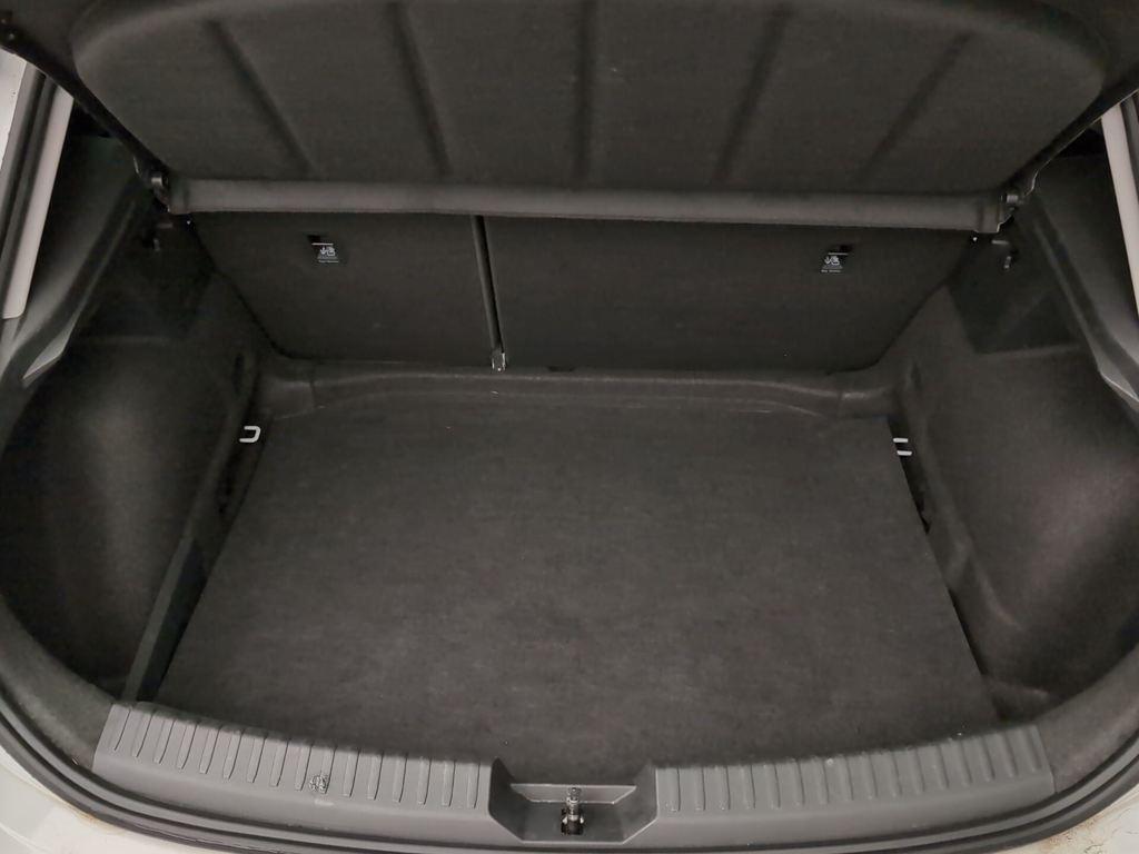 SEAT León 1.0 TSI S&S Style XL Vision 81 kW (110 CV) - 6