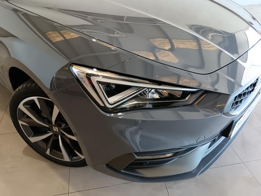 SEAT Leon ST 1.0 eTSI S&S FR XXL ECO DSG 81 kW (110 CV) - 9