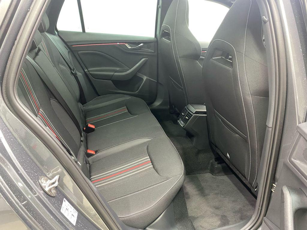 Skoda Kamiq 1.0 TSI Montecarlo DSG 85 kW (115 CV) - 5