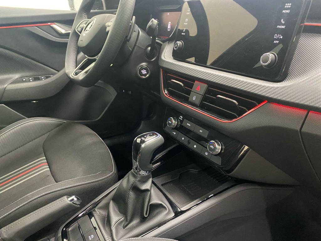 Skoda Kamiq 1.0 TSI Montecarlo DSG 85 kW (115 CV) - 9