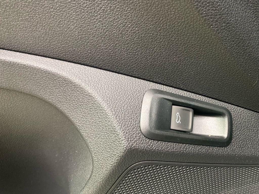 Skoda Kamiq 1.0 TSI Montecarlo DSG 85 kW (115 CV) - 13