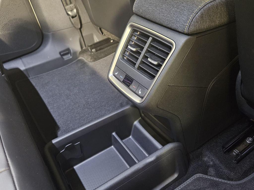 Skoda Elroq 85 82 kWh 210 kW (286 CV) - 9