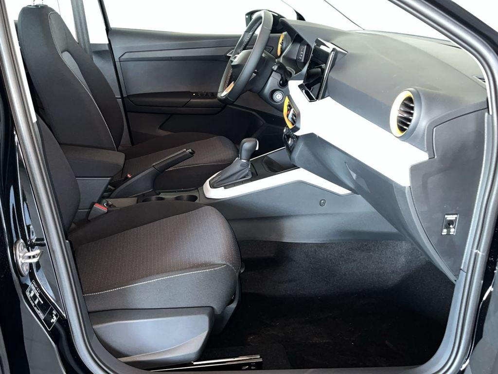 SEAT Arona 1.0 TSI Style XL DSG 85 kW (115 CV) - 4