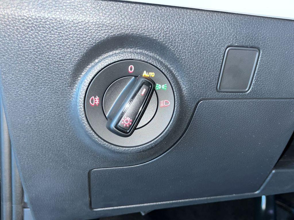 SEAT Arona 1.0 TSI Style XL DSG 85 kW (115 CV) - 9