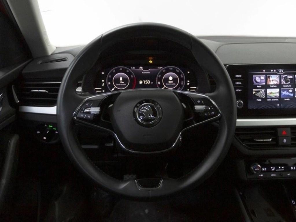 Skoda Kamiq 1.0 TSI Ambition DSG 81 kW (110 CV) - 8