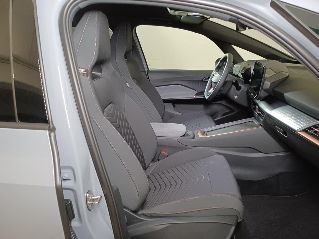 CUPRA Born 58kWh E-Boost Pack 170 kW (231 CV) - 4