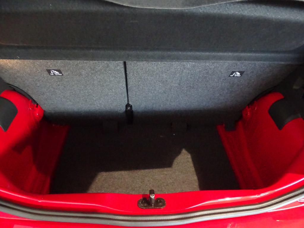 SEAT Mii Electric Plus 61 kW (83 CV) - 6