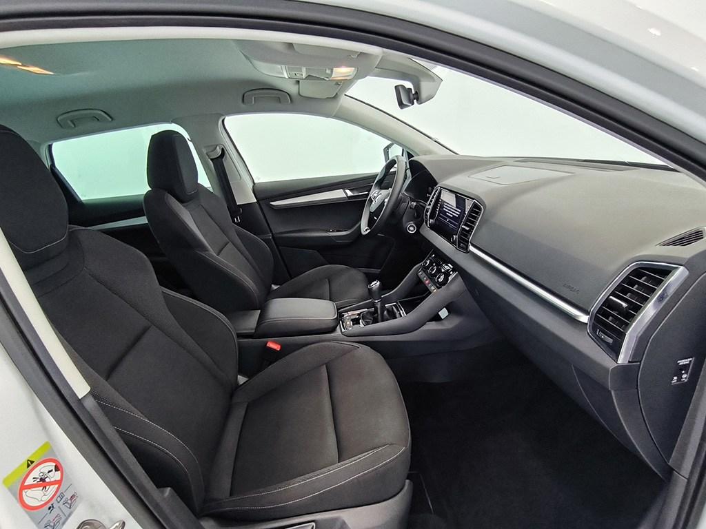 Skoda Karoq 2.0 TDI Selection 85 kW (115 CV) - 4