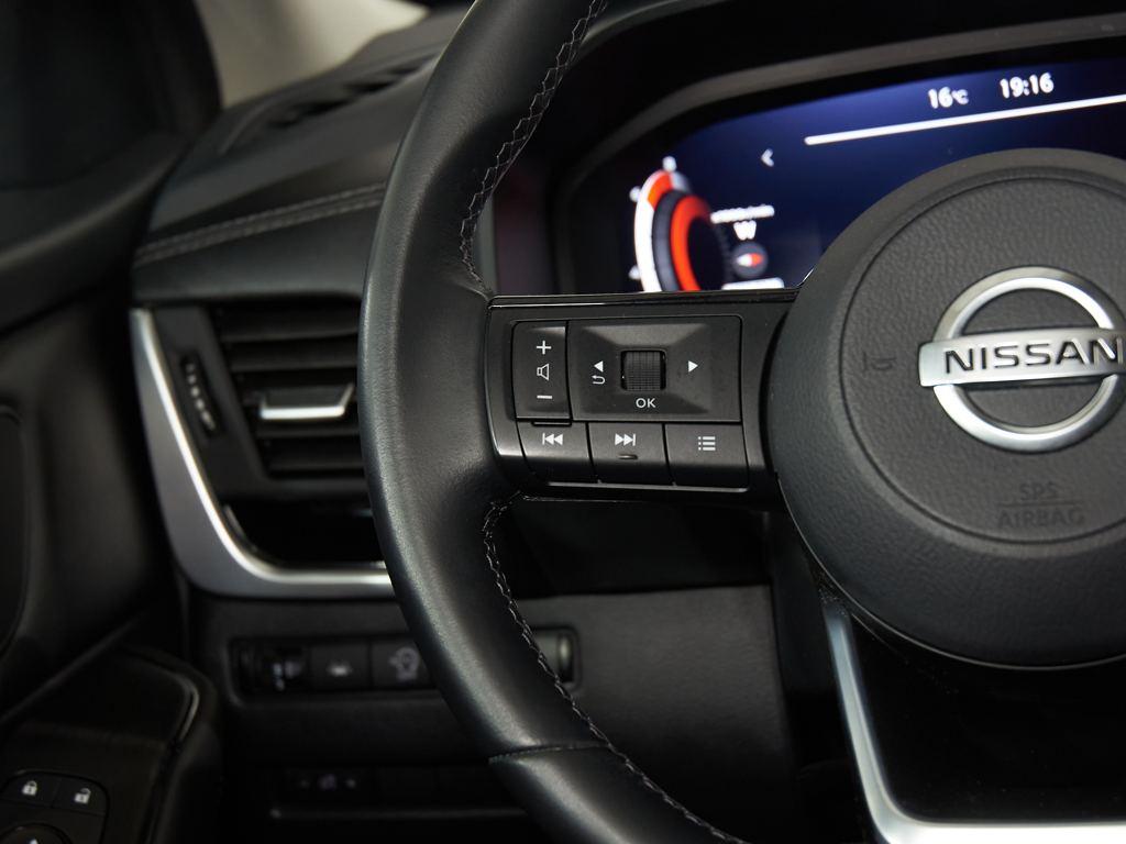 Nissan Qashqai DIG-T 140 N-Connecta 103 kW (140 CV) - 10