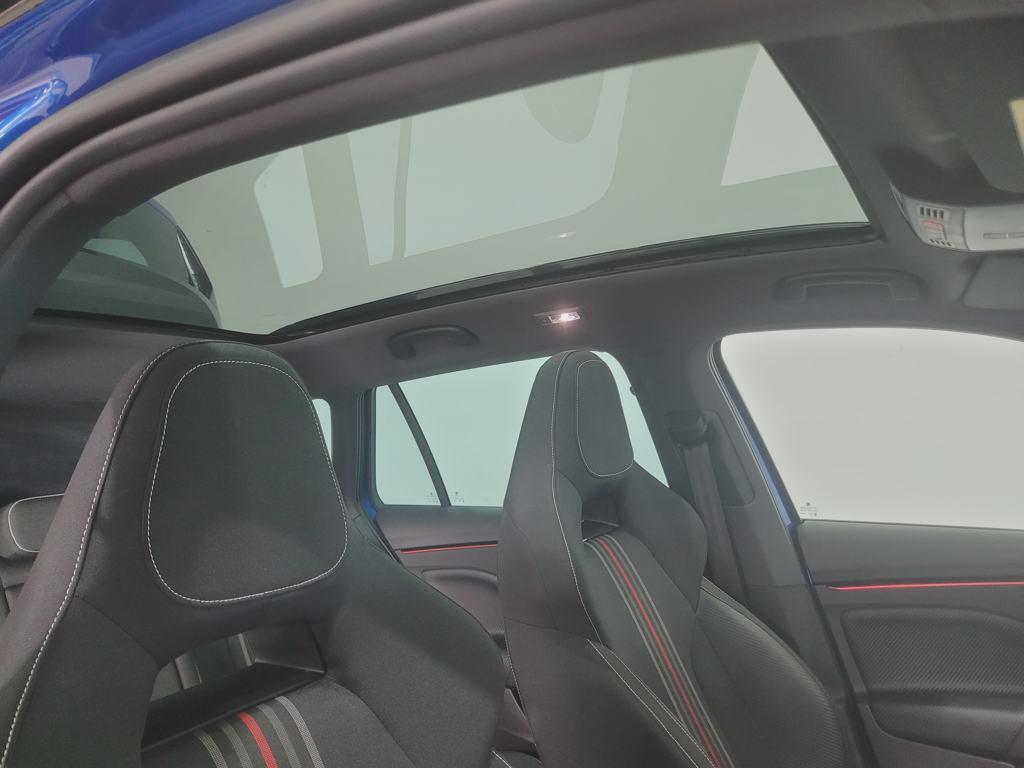 Skoda Kamiq 1.0 TSI Monte Carlo DSG 85 kW (115 CV) - 10