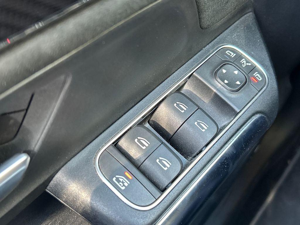 Mercedes-Benz GLA 220 d 4Matic 140 kW (190 CV) - 12