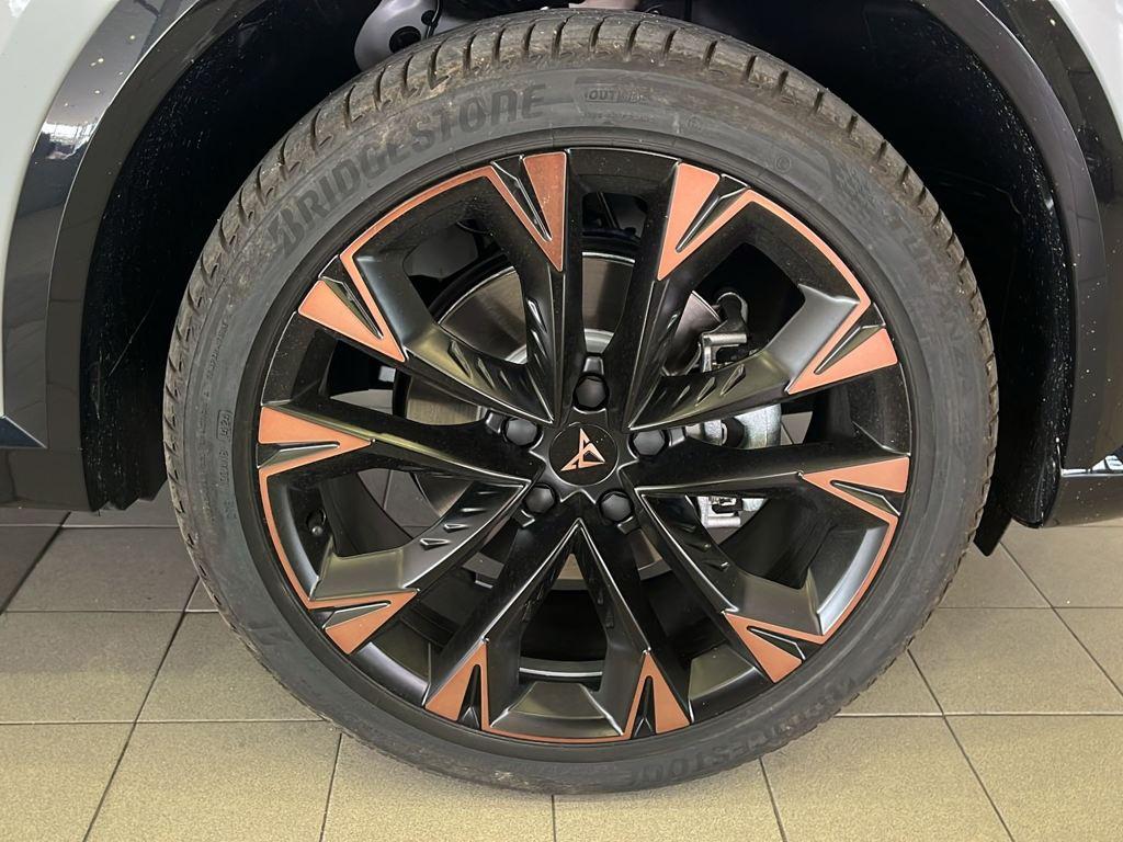 CUPRA Formentor 1.5 TSI e-Hybrid DSG 150 kW (204 CV) - 7